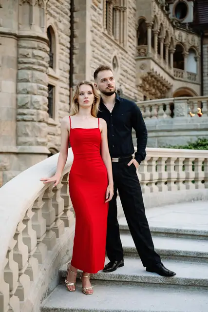 Przy zamkowej balustradzie